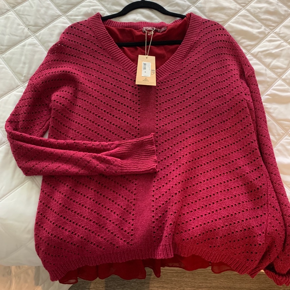 PRANA SWEATER